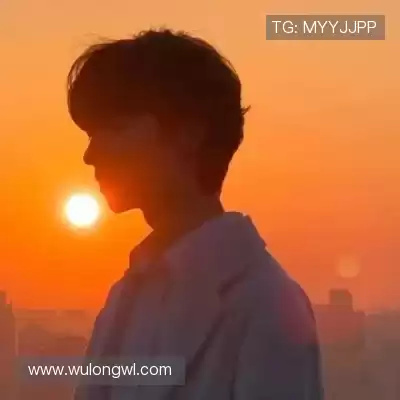 束启万