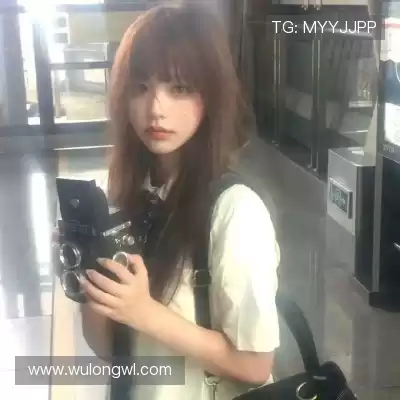 伍纯艳